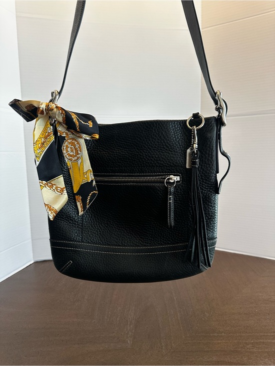 Coach Handbags - Coach Black Pebbled Leather Hobo Shoulder Bag